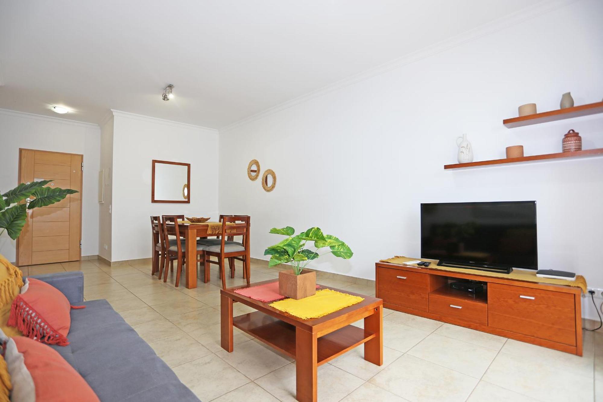 A04 - Large Modern 1 Bed Apartment With Pool Lagos Exterior photo